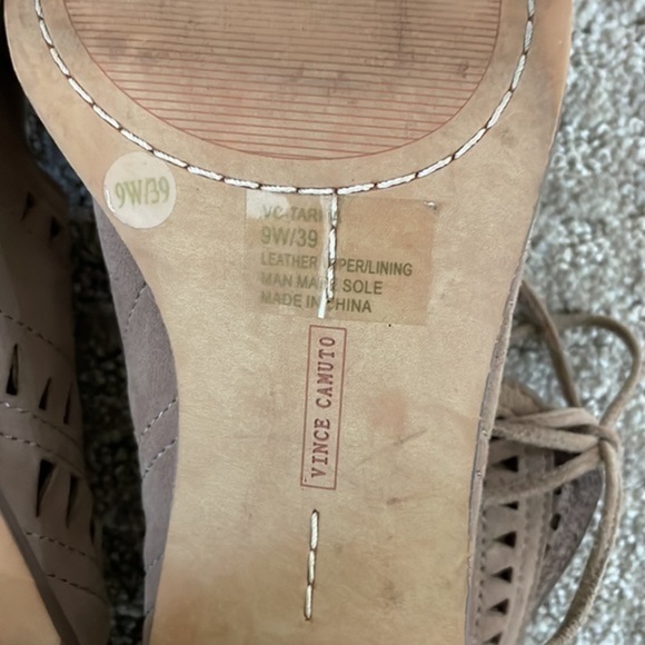 Vince Camuto Brown Tarita Laser Cut Lace Up Sandals - Picture 7 of 8